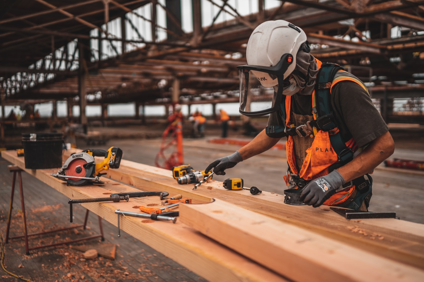 Come ottimizzare i tempi di cantiere con materiali eccellenti